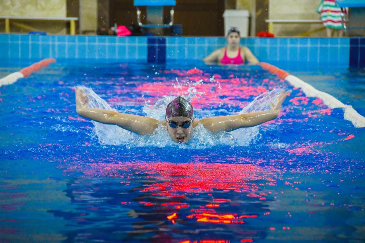 יירבאן Olympavan Hotel מראה חיצוני תמונה