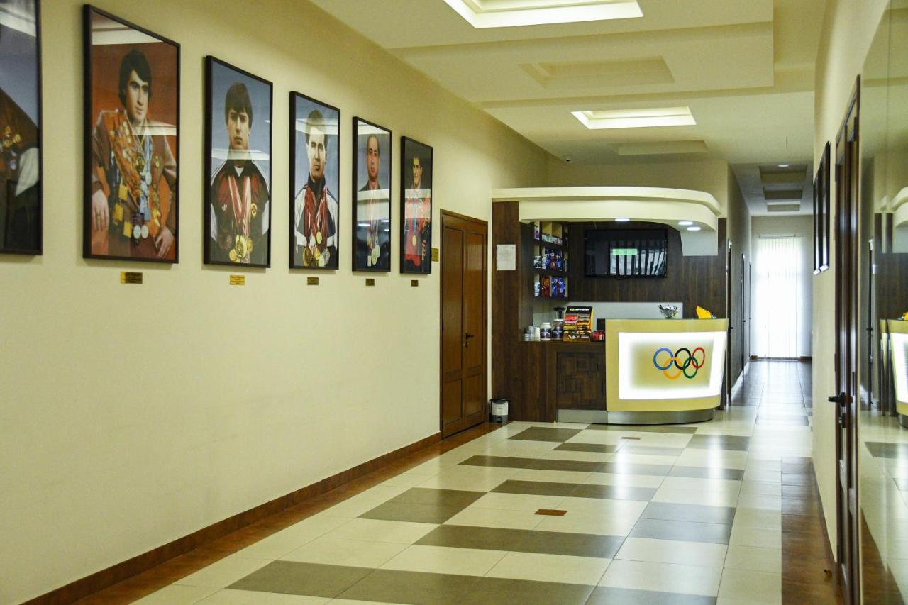יירבאן Olympavan Hotel מראה חיצוני תמונה