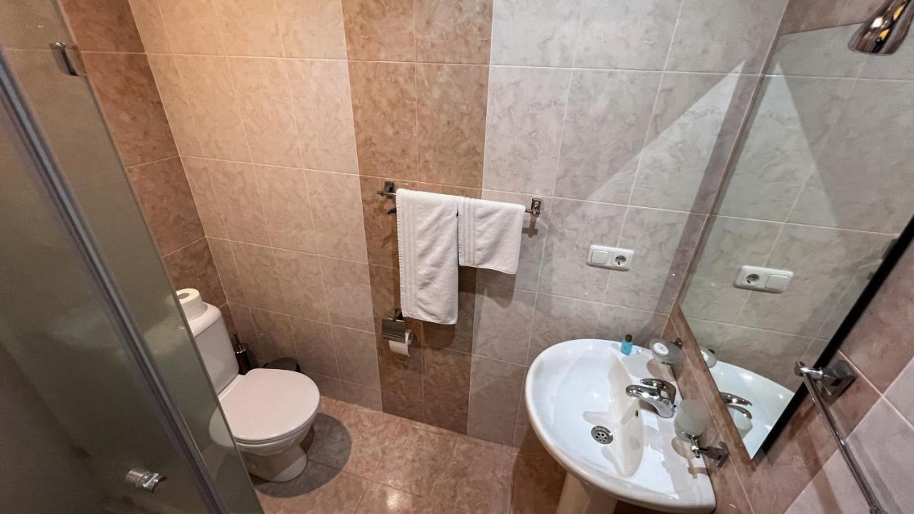 יירבאן Olympavan Hotel מראה חיצוני תמונה